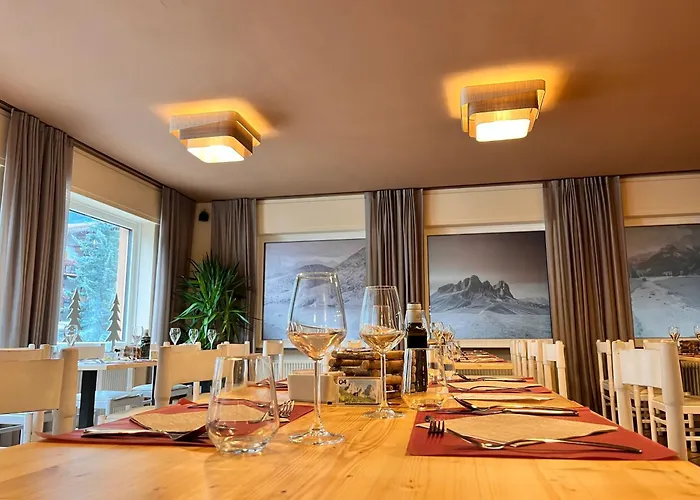 Hotel Rododendro Val Di Fassa