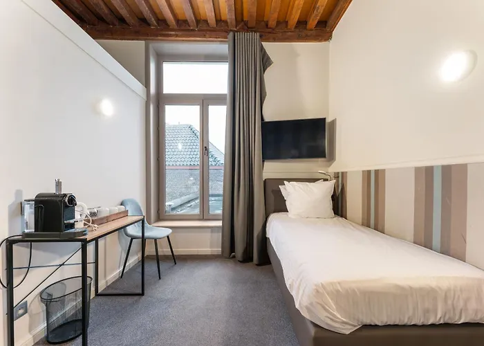Hotel Karel De Stoute