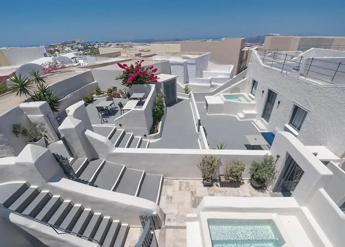 Alaya Suites