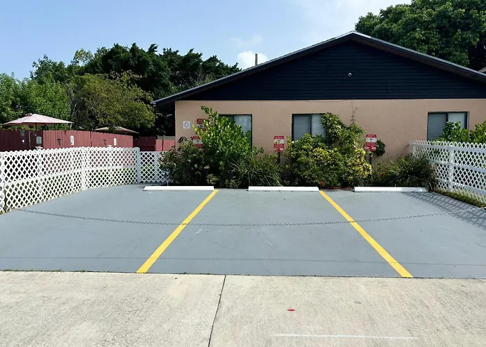 Coastal Breeze - 2Br Apartment