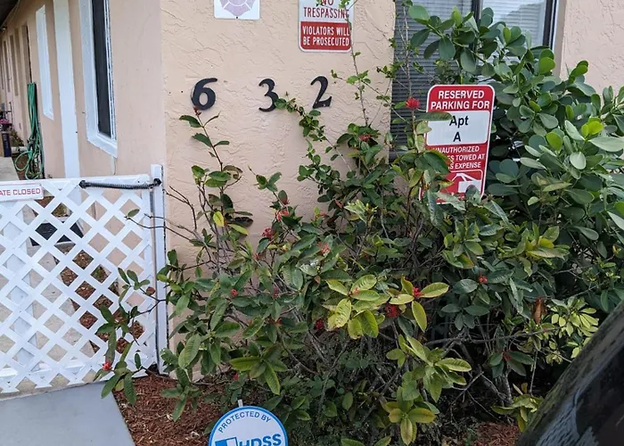 Coastal Breeze - 2Br Apartment