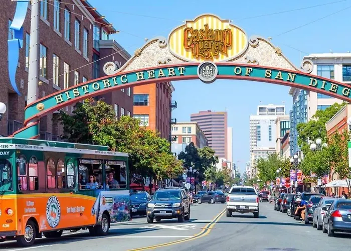 Bayviews Lux One-Bedroom Apartment 1Min To Petco Park Convention Center Gaslamp Pool, Hot Tub