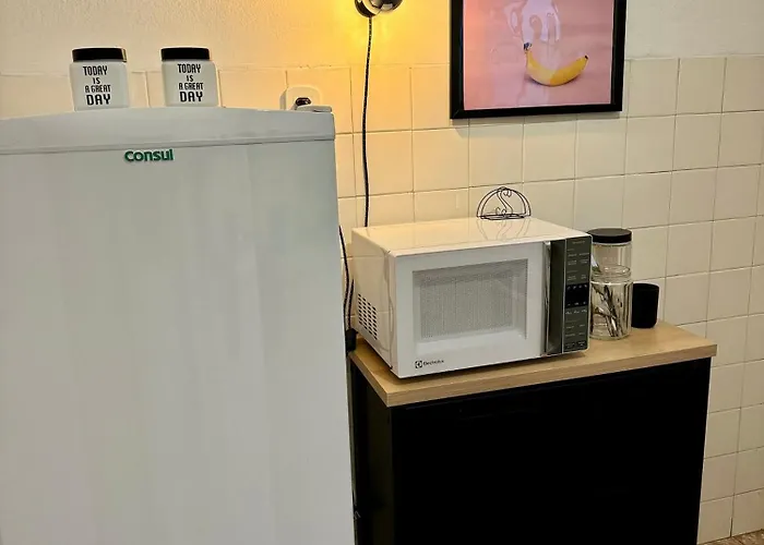 Apartamento ao lado da Praça do Suspiro com vaga de garagem