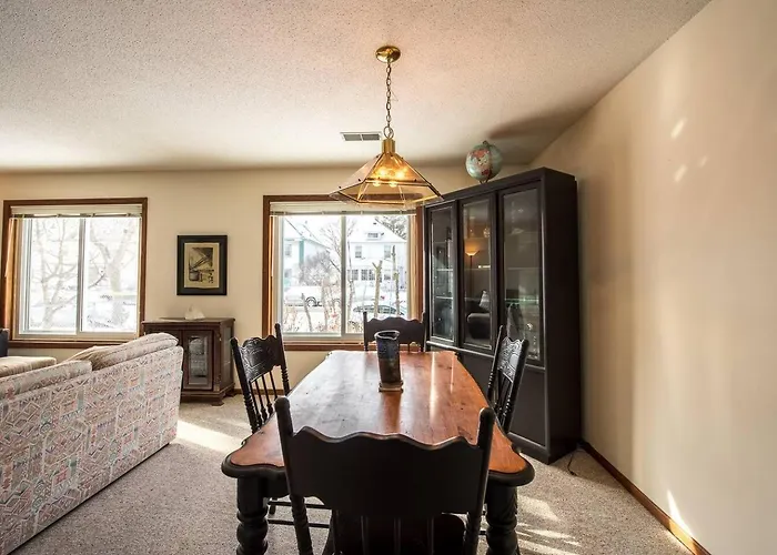 Dream House, A Creative Escape In The Heart Of Powderhorn