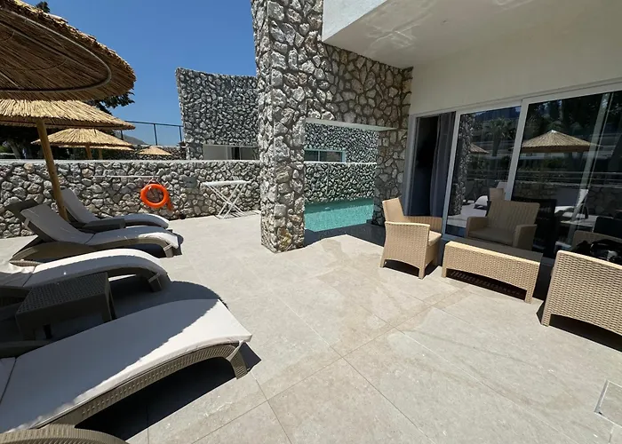 Delfinia Resort