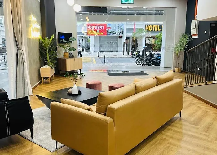 Enclave Business Hotel