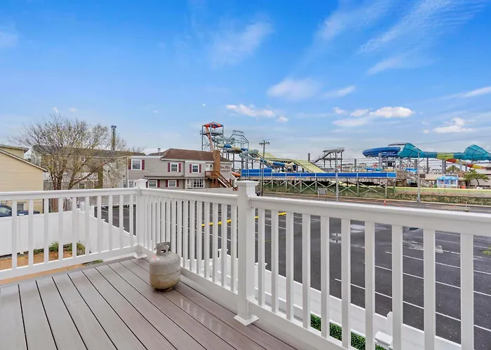 Steps From Beach & Boardwalk, Ocean Views With 5 Decks, 3 Cars