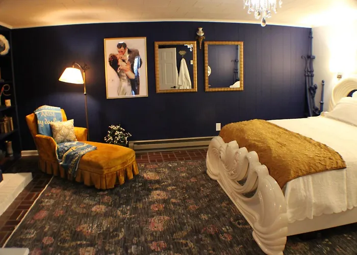 The Barter Green Room