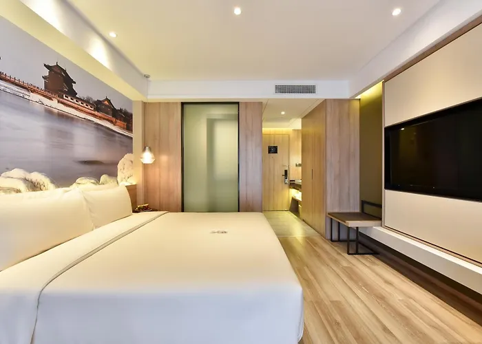 Atour Hotel Qinhuangdao Nandaihe Xianluo Island