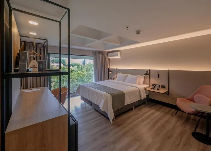 Lettera Hotel