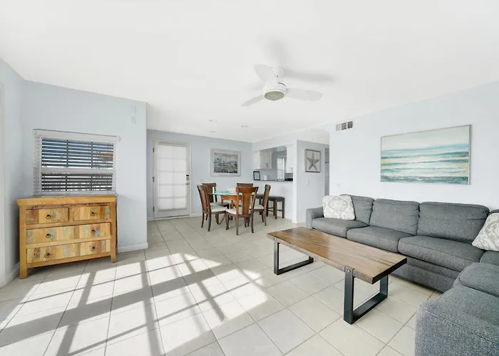 1404 W Oceanfront B