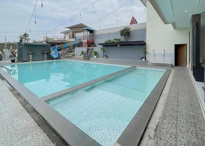 Reddoorz Resort Syariah @ Rancakalong Sumedang