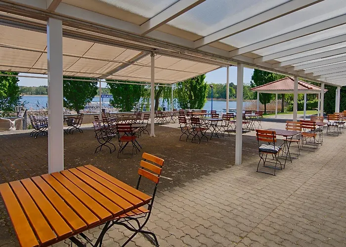 See Hotel Karlslust Chalets