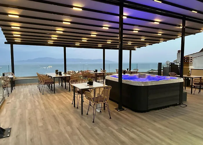 Blue View Apartments
