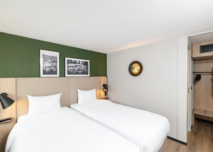 Campanile Nature - Taverny