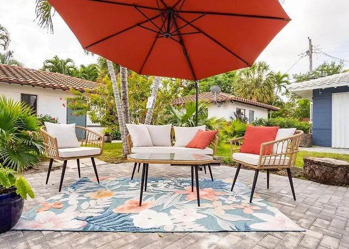 Sunny Retreat In Flamingo Suite!