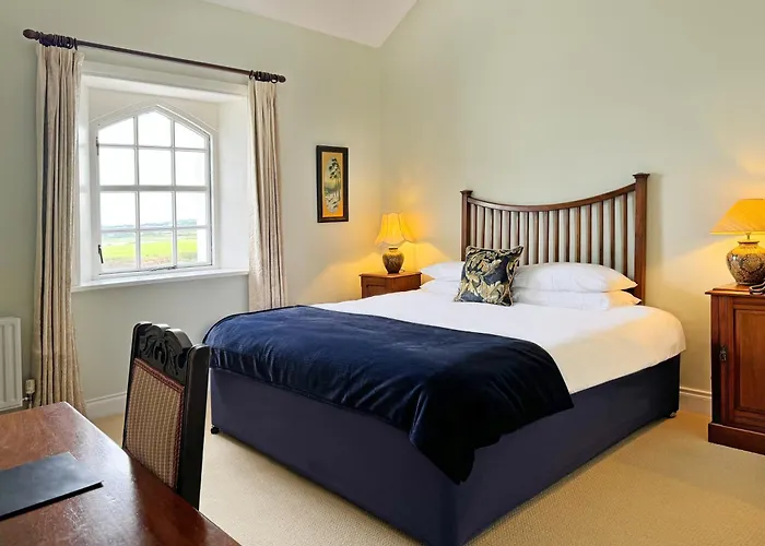 Stella Maris Shore House