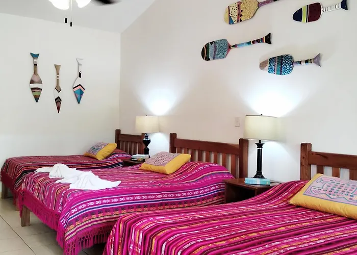 Las Lajas Beach Resort