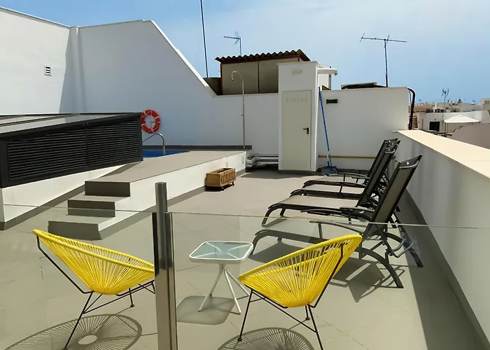 Feelathome Rivero Apartments