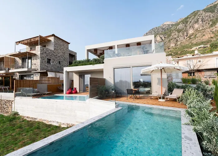 Petradi Suites