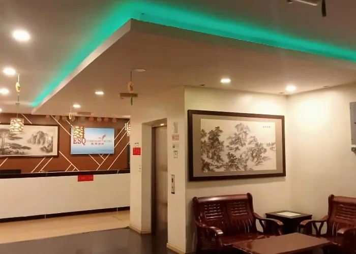 Esq Ferringhi Hotel