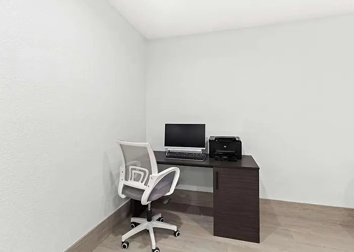 Surestay By Best Western Groves