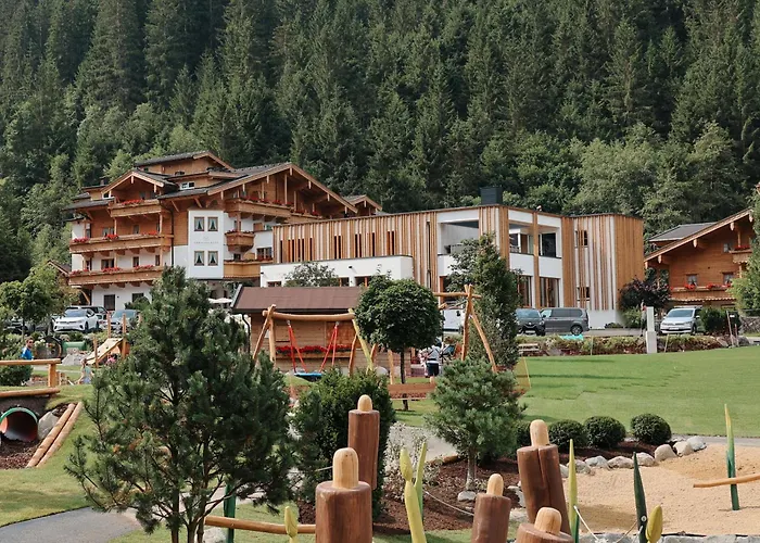 Habachklause Baby- und Kinderhotel | Bauernhof Resort