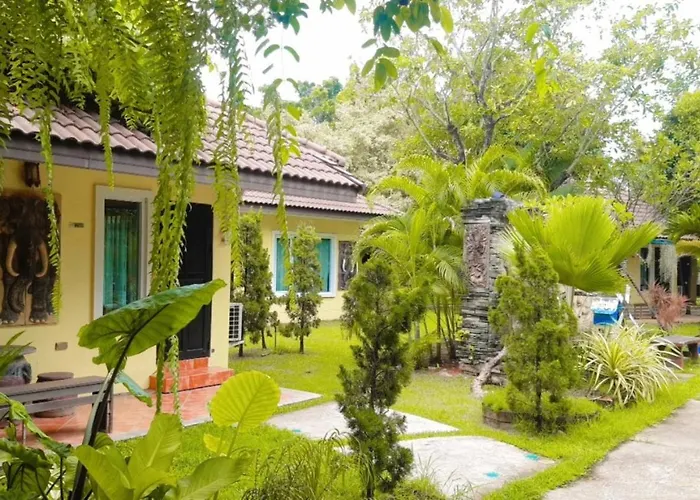 Park & Pool Resort