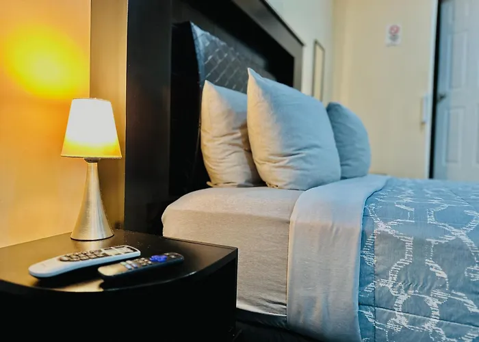 Costero Inn - Not Hotel