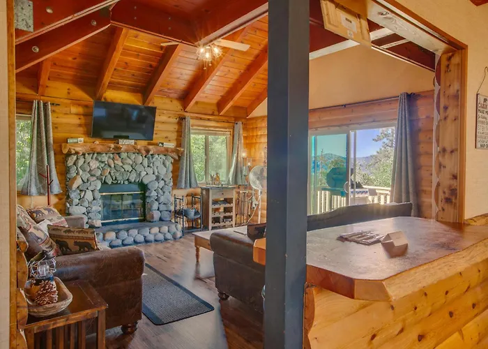 Cozy Moon Cabin