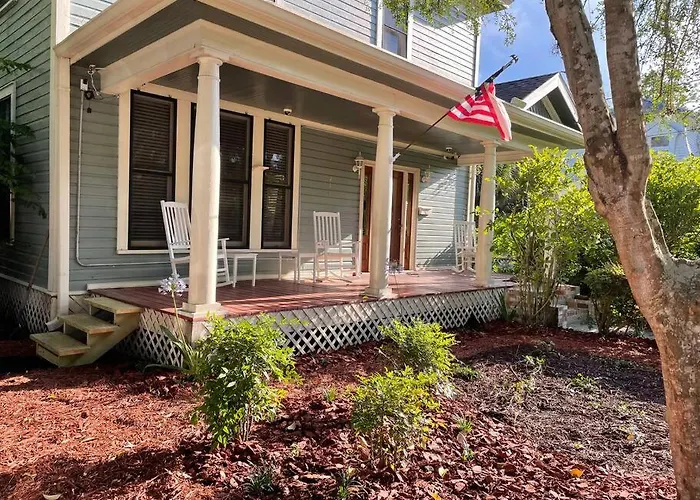 Tuscawilla A, Apt In Historic Downtown, Two Bed Two Bath