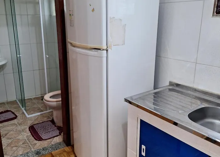 Quitinetes toda mobiliada em Araruama