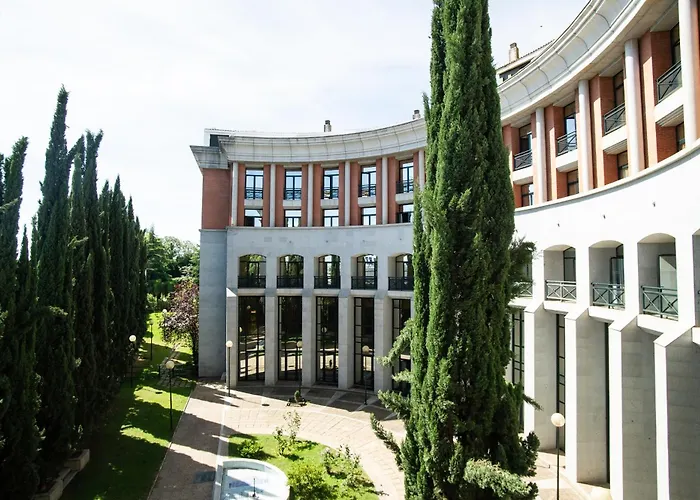 Azz Merida Medea Hotel