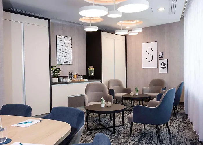 Hampton By Hilton Paris Clichy