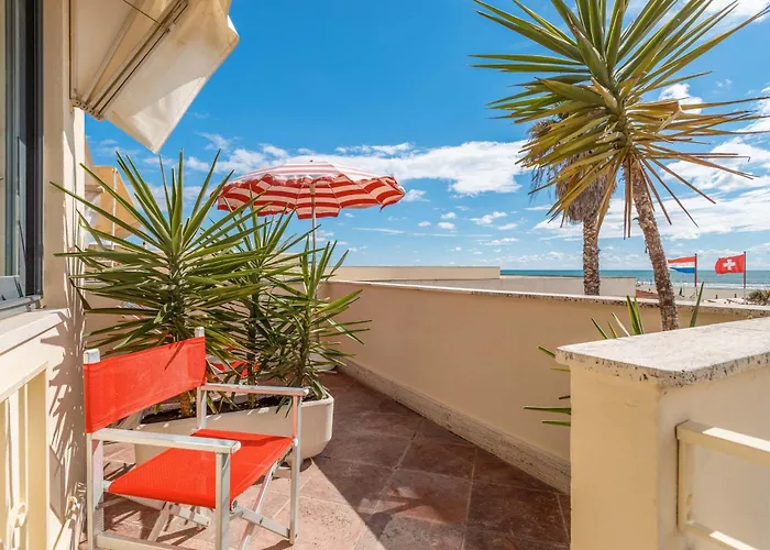 Bagno Conte Rosso - Beachfront Suites & Apartments