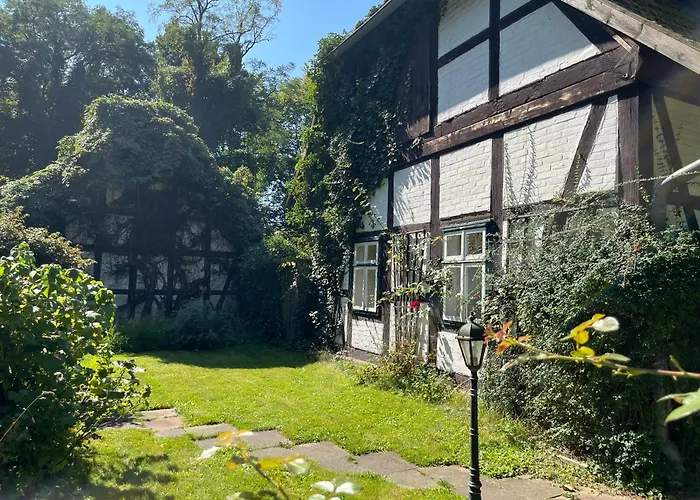 „Altes Forsthaus“ am Schloss