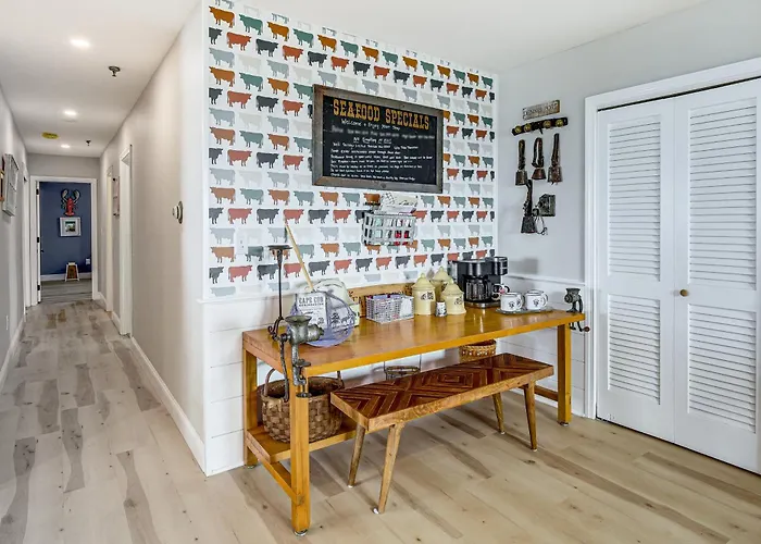 Family Beach Days: Dog-Friendly Cape Cod Condo