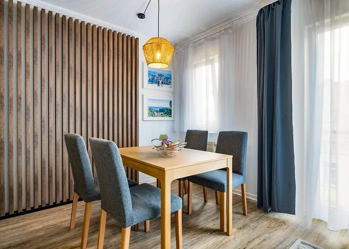 Moderne Appartement Wohnung mit 2 Schlafzimmern im Zentrum von Riesa