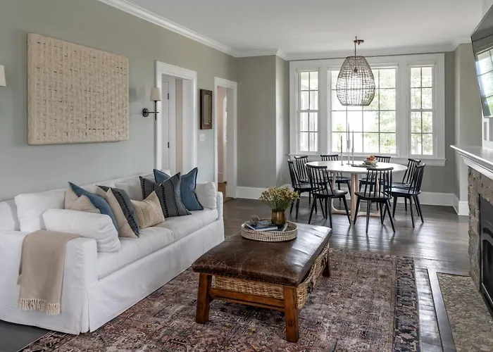 House Island Private Residence - Watchhouse