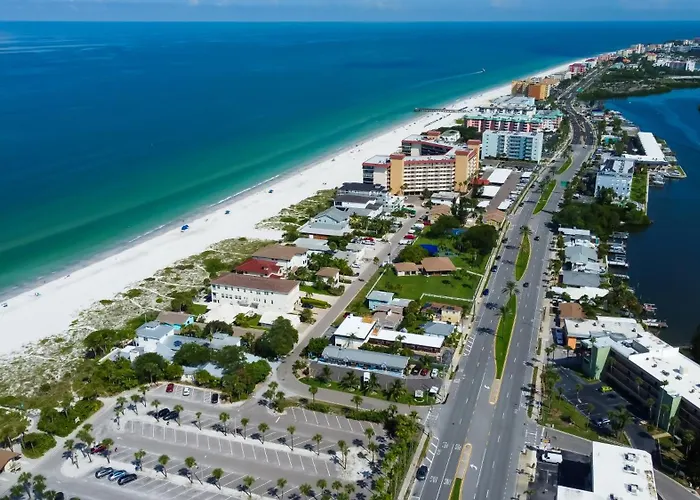 Carousel Suites -Redington Shores