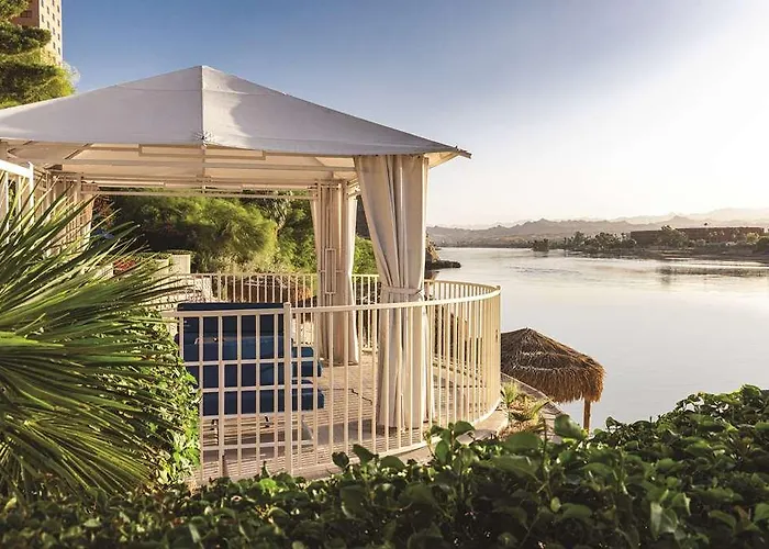 Harrahs Laughlin Beach Resort & Casino Trademark Collection