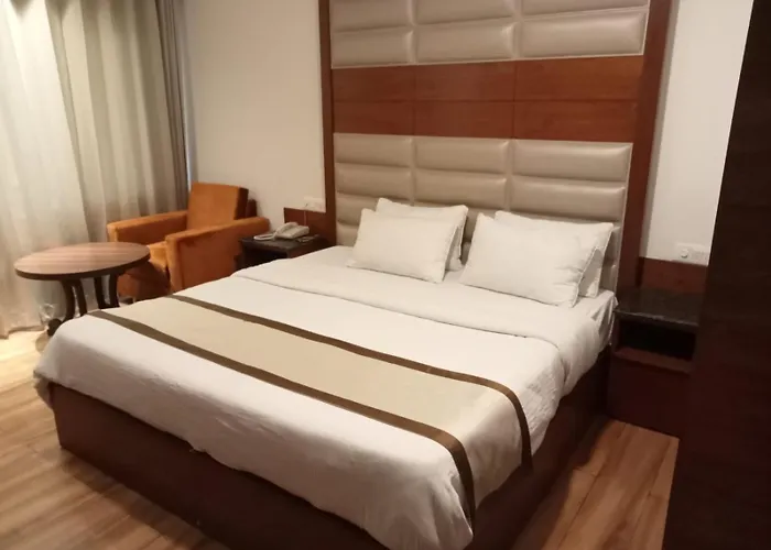 Hotel Ambica Katra