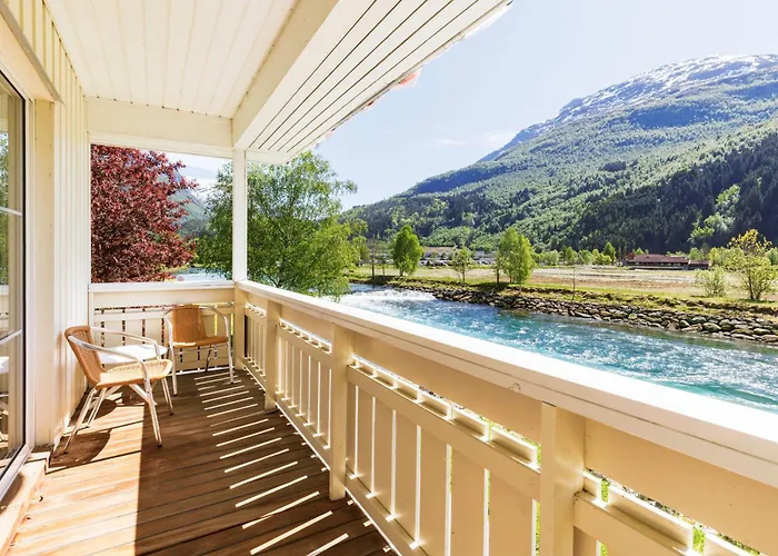 Hotel Loenfjord Loen