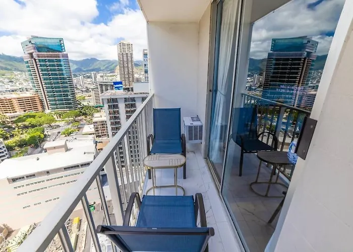 Trendy Studio In The Heart Of Honolulu - 21F