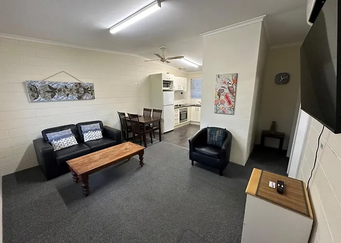 The Silver Bream Motel & Self Contained Units