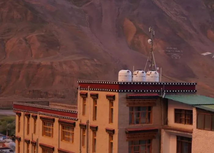 The Kaza Inn - Your Mud House Retreat