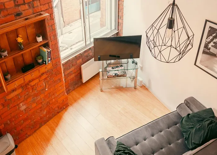 Chic Georgian Flat In Central Manchester