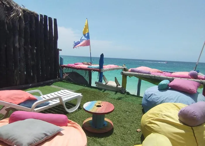 Hostal Aquamarine