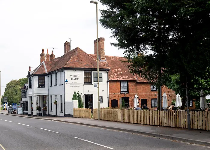 The White Hart By Innkeeper'S Collection