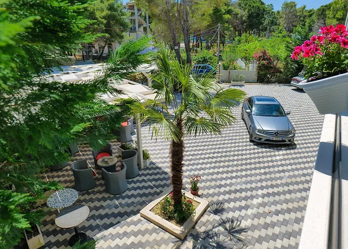 Hotel Celaj